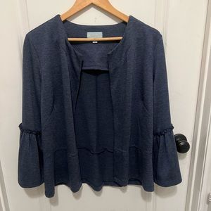 Veronica M Sweater Sz Medium Gently Used